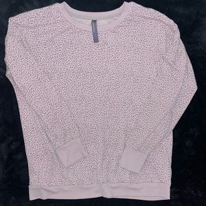 Cute and comfortable athleisure top. Fun pink leopard print!